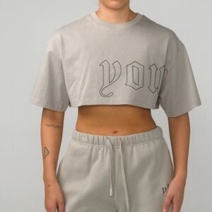 NWT YOUNGLA Moonstone L Urban Crop Tee W436